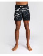 Czarne Spodenki MMA Venum UFC Fusion Short Fit | sklep MMAniak.pl